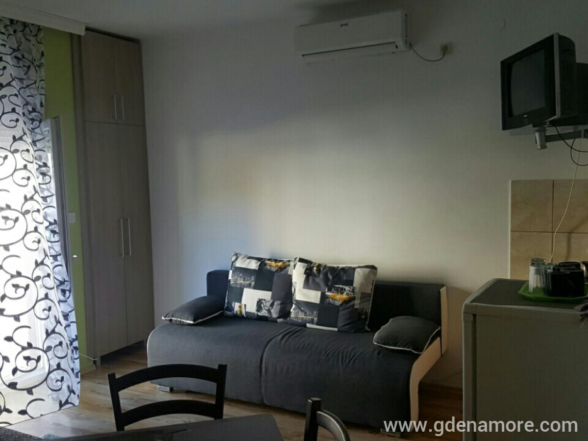 Tivat apartmani, privatni smeštaj u mestu Tivat, Crna Gora