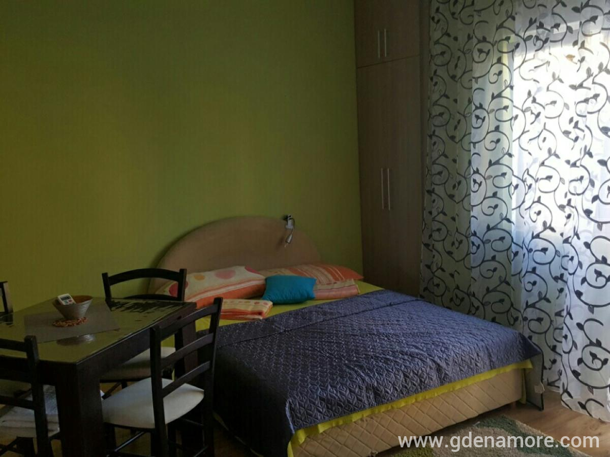 Tivat apartmani, privatni smeštaj u mestu Tivat, Crna Gora